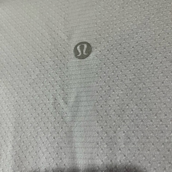 Lululemon Athletica Light Gray Muscle Tee - Picture 4 of 4